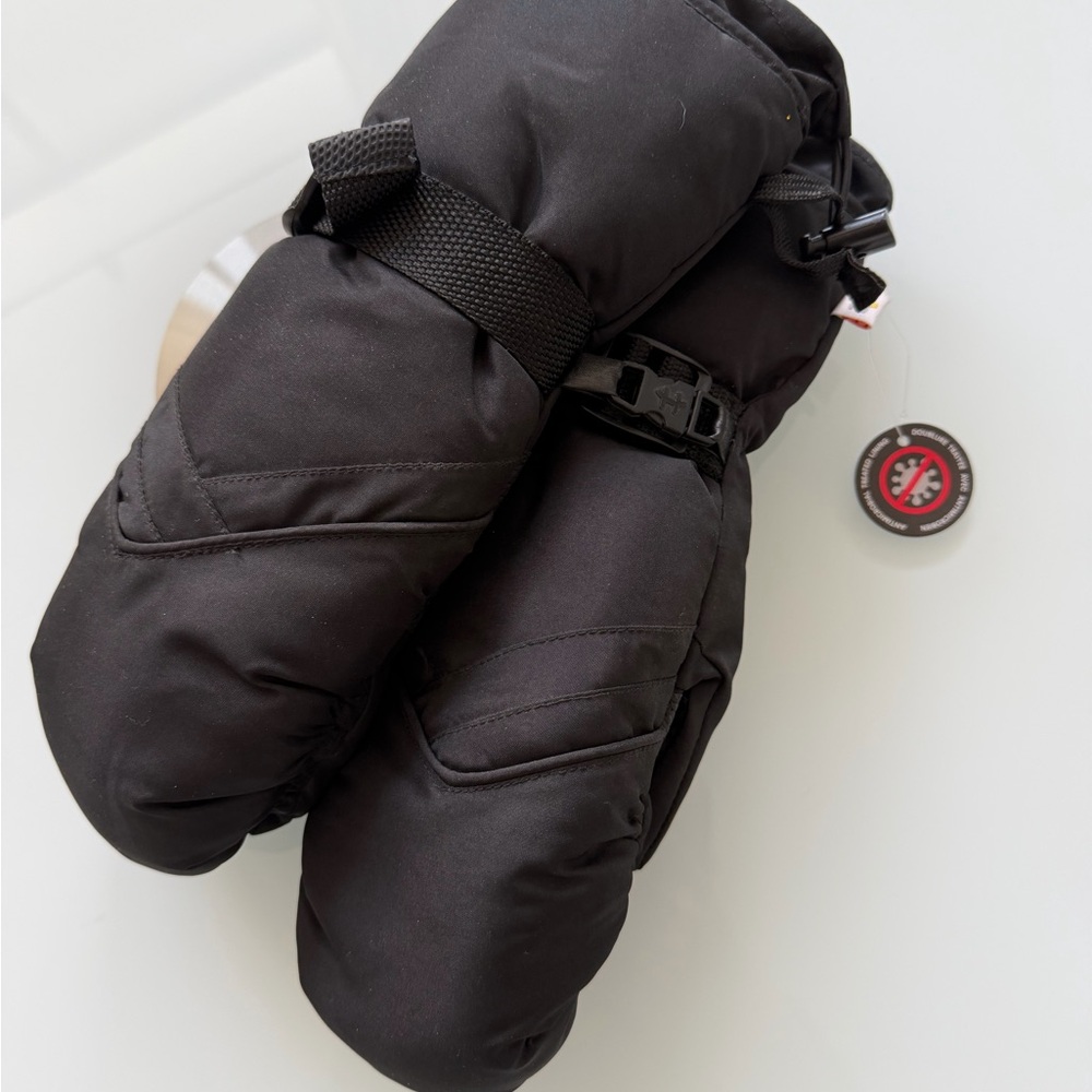 New Hot Paws black Insulated Mittens, size medium